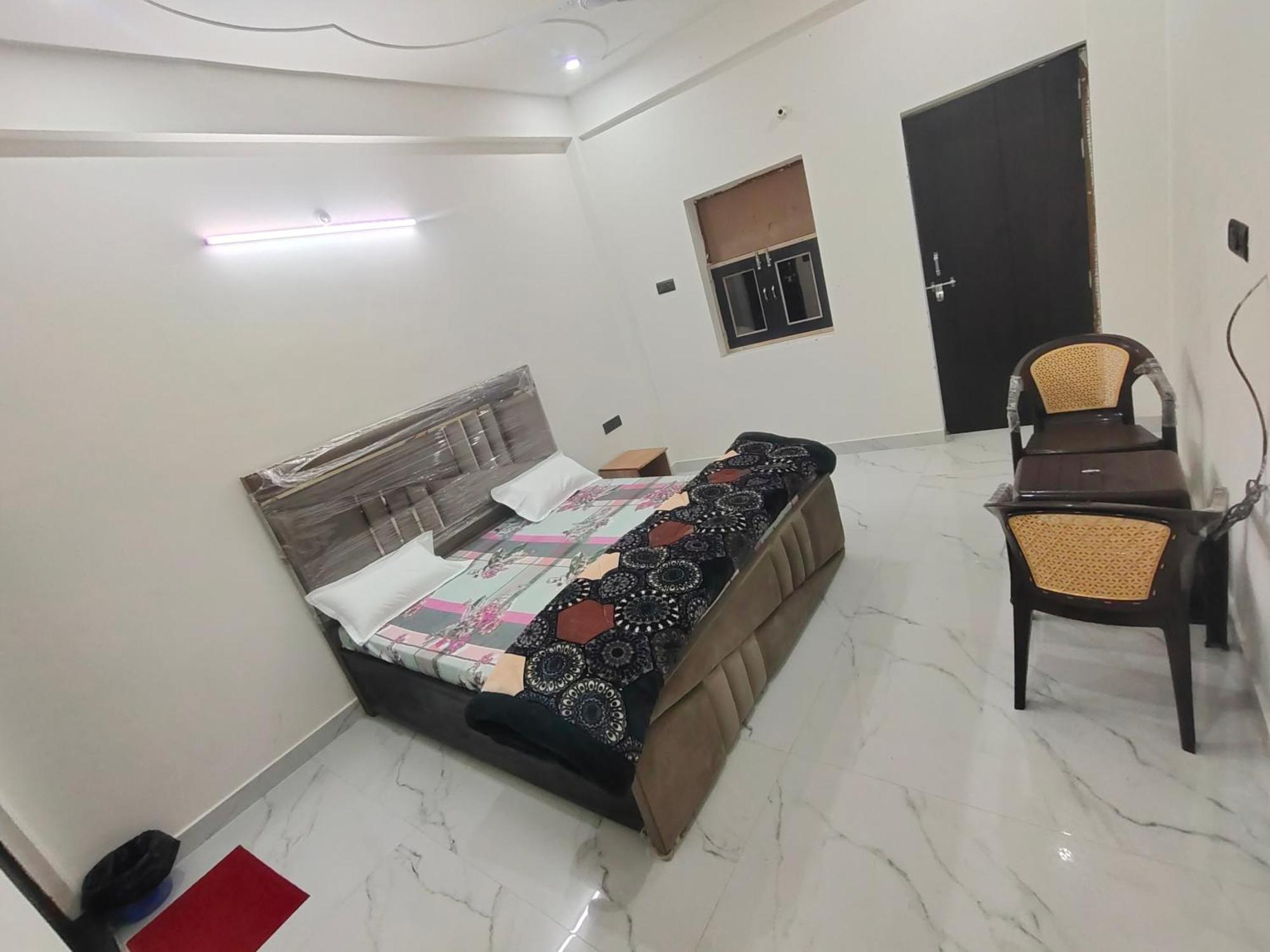 Hotel Bhavana Bhawan Vrindāvan Esterno foto